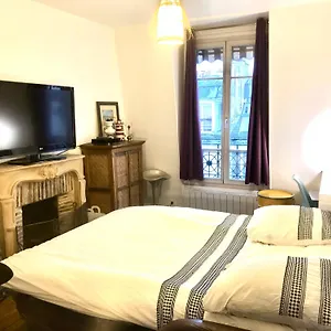 Apartment Quartier Montmartre, Paris